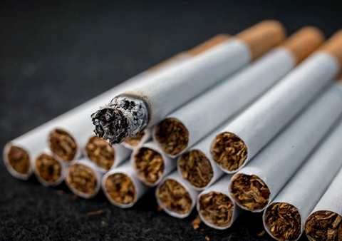 Ammonia in Cigarettes by Mohsin Zaman