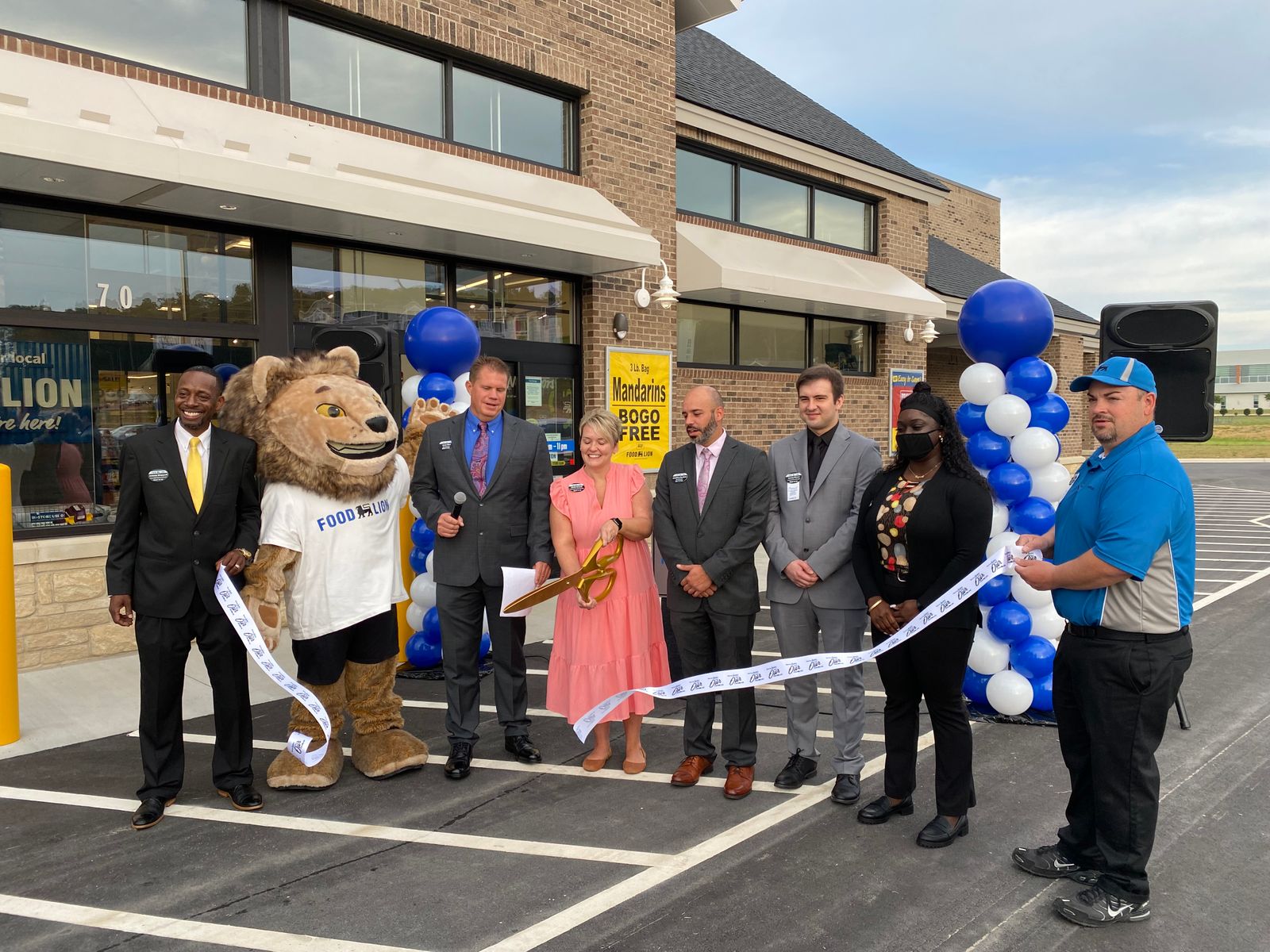 food-lion-opens-new-store-in-briar-chapel-north-carolina